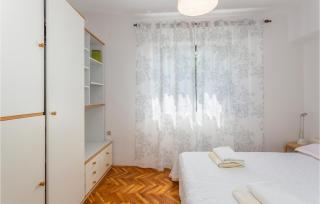 1 Bedroom Cozy Apartment In Omisalj - Omišalj - 2