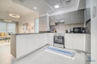 Refined 1BR at Bella Rose Barsha South by Deluxe Holiday Homes - Dubai - 6