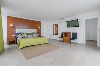 Villa Riviera de 4 dormitorios con piscina. - Adeje - 4