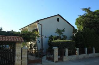 Apartments with a parking space Valbandon, Fazana - 7307 - 9