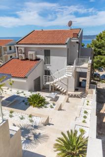 Brela - room for two - 6