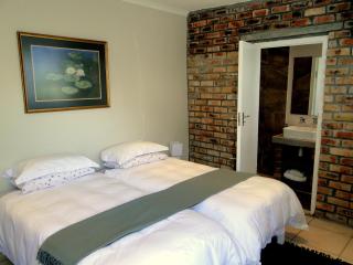 Our Nest Guest House - Kleinmond - 9
