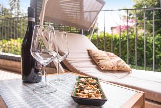 A due passi dal lago - 6