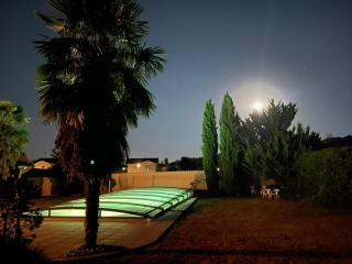 Charmant logis neuf équipé/Piscine/SPA/Sauna/Gym - - 9