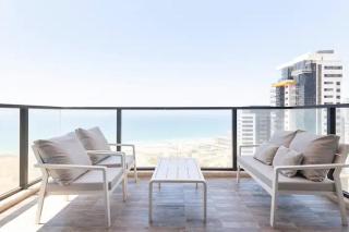 Oַ&O Group- Luxury Apt Tower Best Sea View Bat Yam - Bat Yam - 9