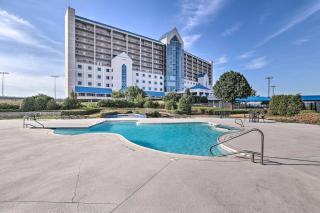 Shop and Dine Fort Worth Condo with Racetrack Views! - 8