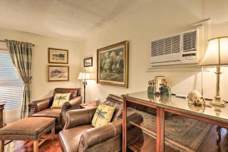 Less Than 1 Mi to Kyle Field Cozy Studio with Outdoor Space - 6