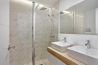 Modern 3 bed Apartment in Puerto Banus, Marbella - Marbella - 2