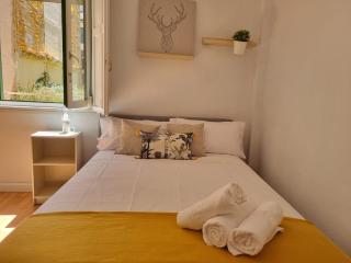 Un Rincón con vistas al parque Wifi junto a Catedral by Apartamentos Logrono - Logroño - 7