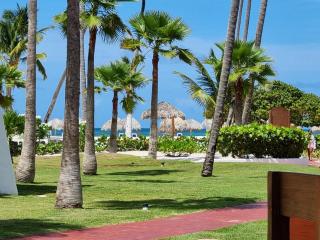 Stanza Mare B-201, Beach Front Bavaro,,Best View, Fully Equipped, Private Beach, 3-R 3-B, Bavaro, Punta Cana - Punta Cana - 3
