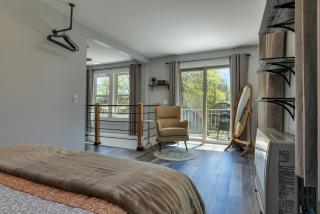 Cozy 1 BR in the Center of BH! [Inspiration Point] - 3