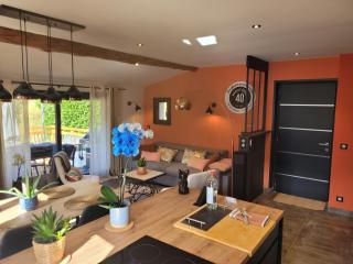 gîteduruisseau73, heart of French Alps Paradiski, maison entière 80m2 au calme, 2 chambres 2 salles de bain avec terrasse et garage - Bourg-Saint-Maurice - 2