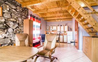 2 Bedroom Amazing Home In Lubiatowo - 5