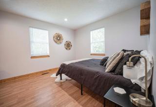 Light And Bright Cabin Close To Pates Ford Marina - Smithville - 1