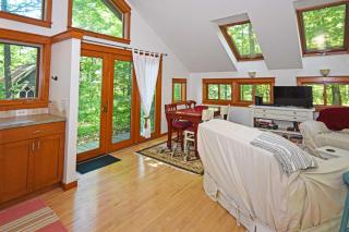 Little Brown House - Glen Arbor - 5