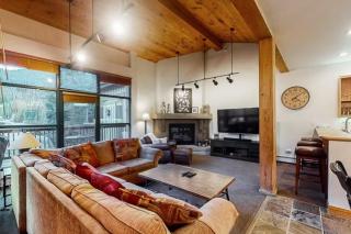 4 Bedroom Townhome In East Keystone Along Shuttle Route To River Run Village - 9