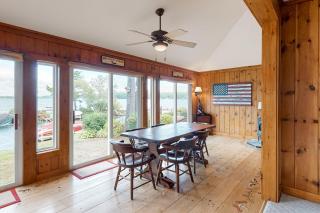 Cottage on the Lake - 6