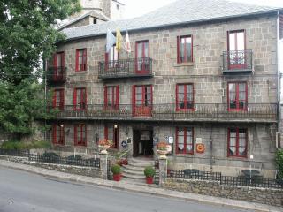 Hostellerie du Beffroy - Besse-et-Saint-Anastaise - 9