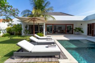 Villa Leaf by BaliSuperHost - Sanur - 1