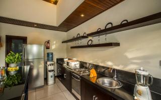 Villa MD 3 bedroom, Sunny Pool in Eat st location - Seminyak - 4