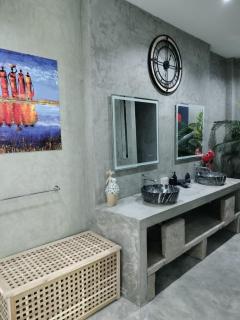 Sunset resorts and bar - 0