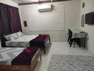 CiTY Roomstay Budget Midtown Kuala Terengganu 2queen beds - 6