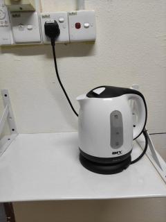 CiTY Roomstay Budget Middle Kuala Terengganu 1queen bed - Kuala Terengganu - 4