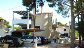 Apartments by the sea Verunic, Dugi otok - 8103 - Veli Rat - 2