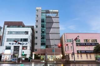 Sahara Hotel - Jeju - 0