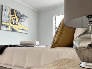 Azure 213 - Luxury 2 Bedroom Apartment - Big Bay - 6