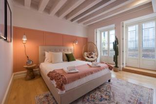 Mouzinho Luxury 3BR Flat l 5 min Walk to Ribeira by Lovelystay - 8