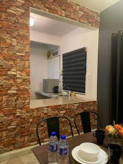 The Berlian Guesthouse - Teluk Kemang - 2 bedrooms apartmens with pool view - 2