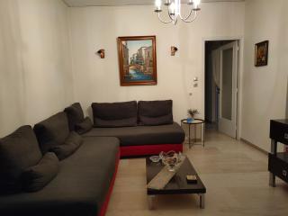 Cosy penthouse next to metro - Atene - 4
