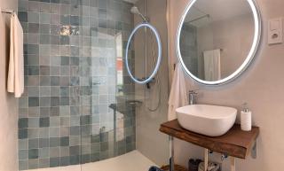 Lovely beachfront apartment in Calahonda - Sitio de Calahonda - 1