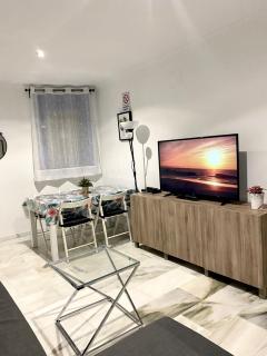 NICE APART LOS BOLICHES BEACH WIFI PARKING - Fuengirola - 7