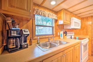 Welcoming Home Unit 6, On-Site River Access! - 3