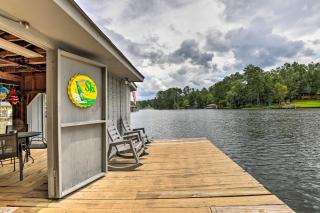 Lakeside Living Sparta Retreat with Game Room! - Sparta - 0