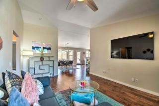 Stylish Glendale Home with Private Yard and Patio - Phoenix - 5