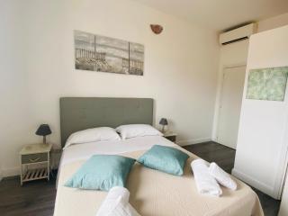 YOUR VATICAN TERRACE - 1