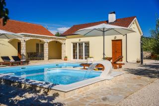 Villa San Antonio - Heated pool - Vrpolje - 5