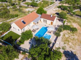 Villa San Antonio - Heated pool - Vrpolje - 9