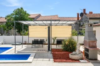 Summer House Nina - 7