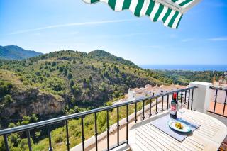 Apartamento la vista, Frigiliana 2 bedroom apartment with amazing views, pool and free private parking HansOnHoliday Rentals - Frigiliana - 8