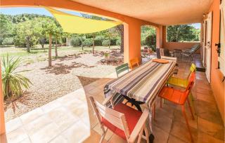 3 Bedroom Nice Home In Fouzilhon - 2