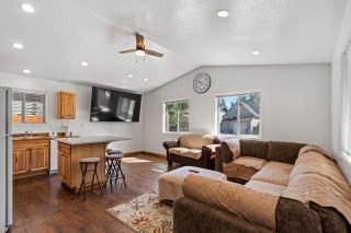 Couer d'Alene Charm - 9