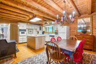Laurel Cabin - Cashiers - 2
