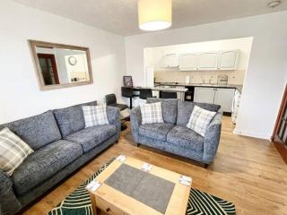 Two Bed Holiday Home with Free Parking in Inverness - Inverness - 5