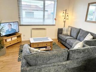 Two Bed Holiday Home with Free Parking in Inverness - Inverness - 0