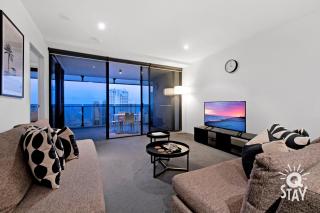Circle on Cavill, 1 Bedroom Ocean Family Apartment Surfers Paradise - Gold Coast - 6