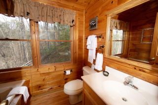 Honey Haven - Sevierville - 7